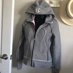 LuluLemon adorable striped hoodie